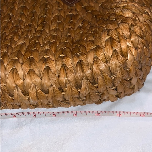 Straw Shoulder Tote - Picture 9 of 11